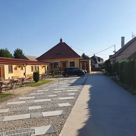 Privat U Jozefa Foeldesa Privatunterkunft *