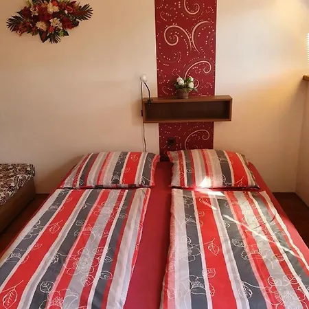 Privat U Jozefa Foeldesa