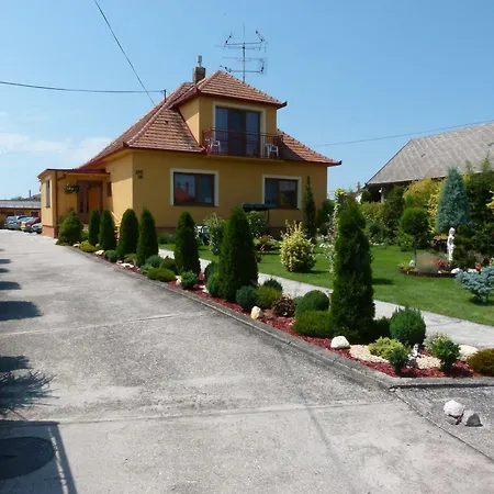 Privat U Jozefa Foeldesa Veľký Meder