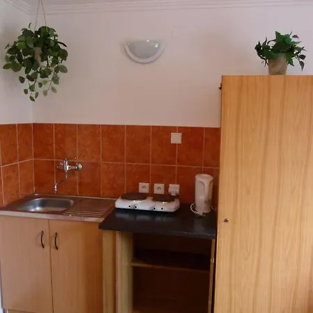 Privat U Jozefa Foeldesa * Veľký Meder